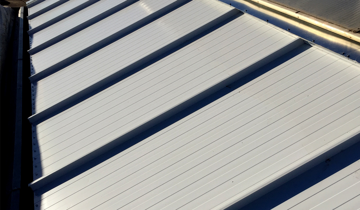 Isoleren RL | Insulated Metal Roof Panel | ATAS International, Inc.